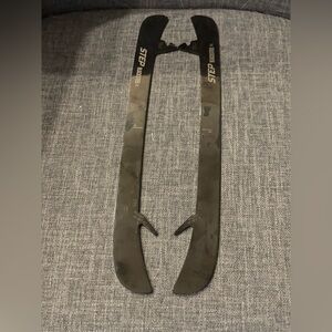 Step BlackSteel Reload Hockey Steel Runners 295 CCM